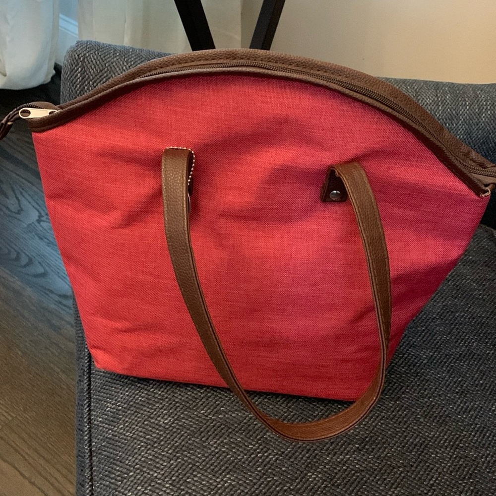 Insulated lunch bag